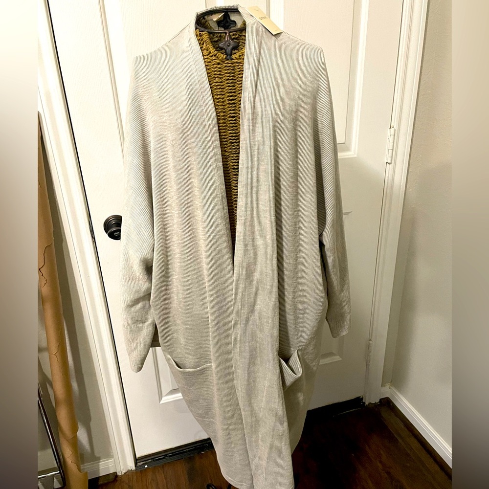 Donni light weight sweater jacket womens XL